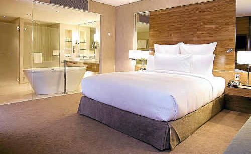IN STYLE: Enjoy absolute luxury in a Hilton Brisbane King Hilton Suite. IN STYLE: Enjoy absolute luxury in a Hilton Brisbane King Hilton Suite.